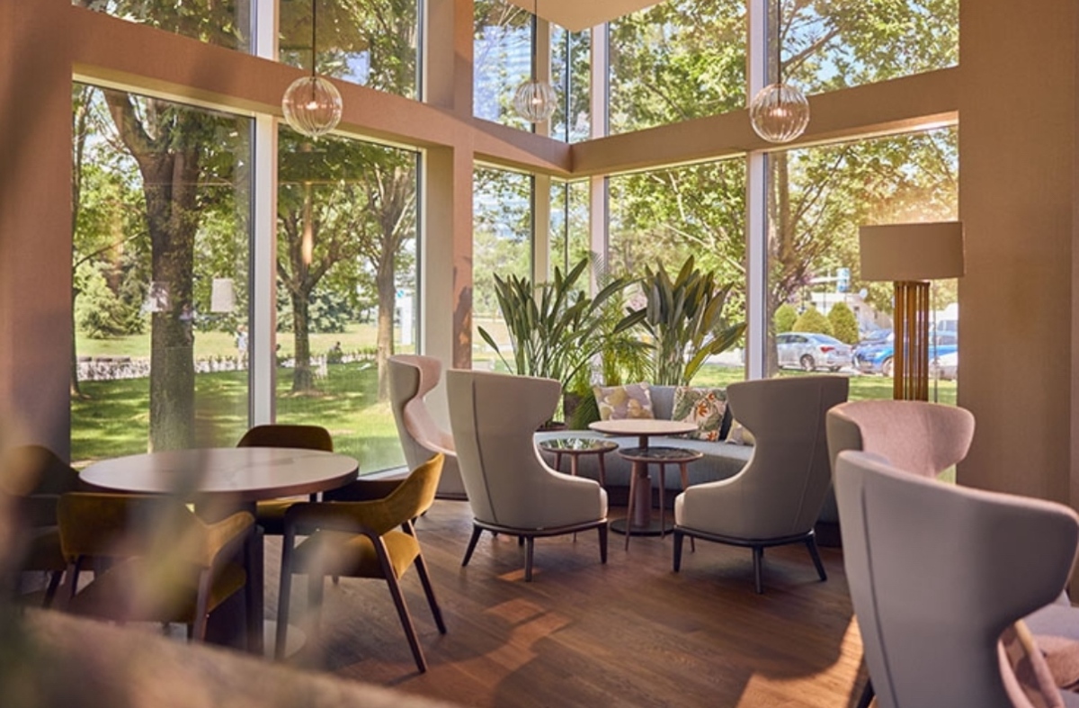 Executive Lounge в Хилтън София - място за отдих в сърцето на града